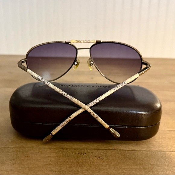Louis Vuitton Damier Azur Petite Viola Metal Frame Pilot Sunglasses TT1630 - Picture 7 of 13